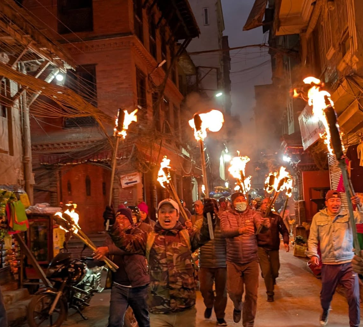 निर्वाचन बहिस्कारको आव्हान गर्दै देशैभर मशाल जुलुस प्रदर्शन, पाँच दर्जन बढी गिरफ्तार (फोटोफिचर)