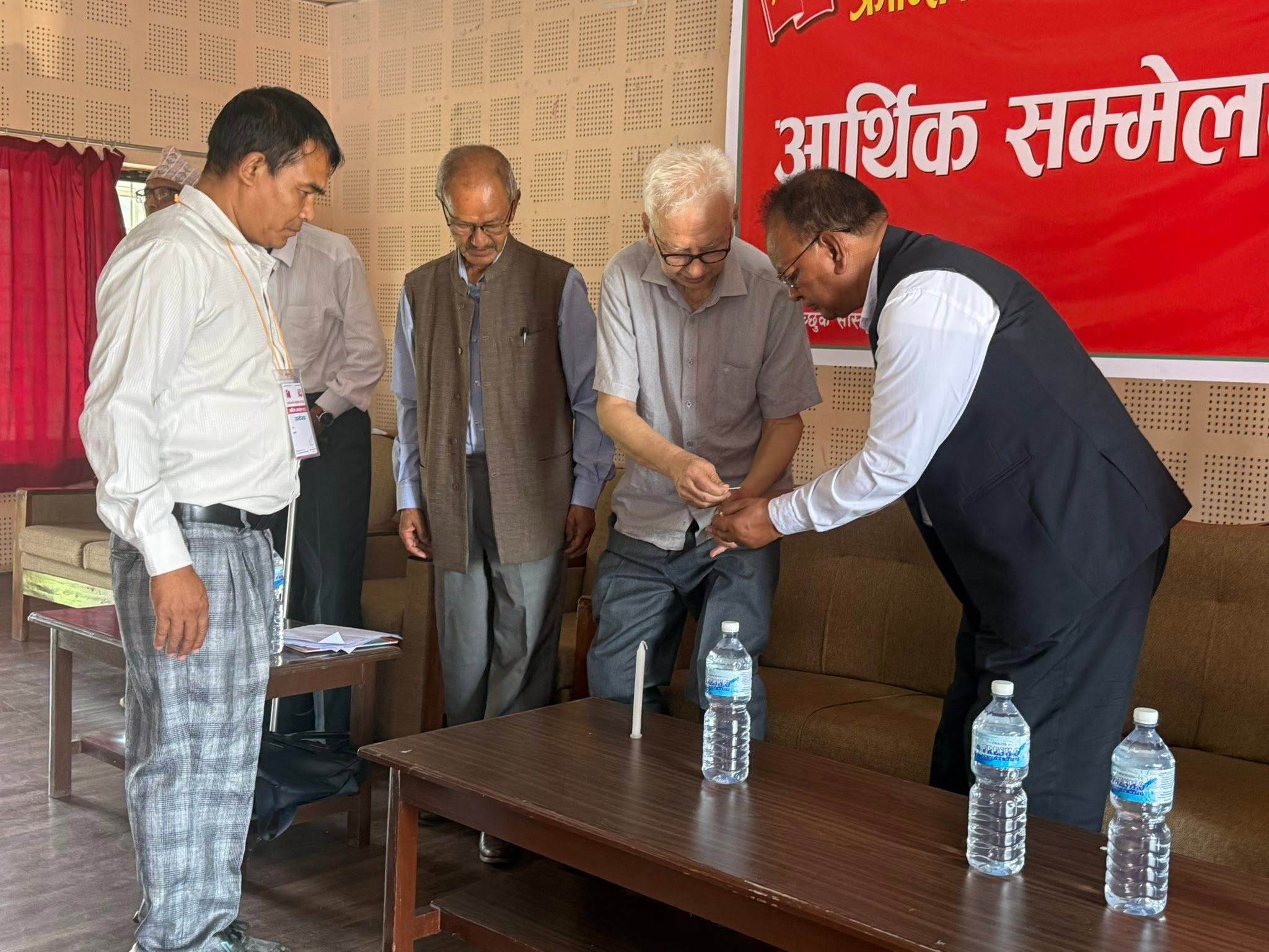 क्रान्तिकारी कम्युनिस्ट पार्टी नेपाल जुट्यो आर्थिक सम्मेलनमा, उद्घाटन सत्र सम्पन्न, बन्द सत्र जारी
