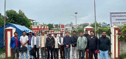 संयुक्त संघर्ष समितिका नेताहरुलाई इचङ्गु अपार्टमेन्टका सुकुम्बासीसँग भेट्न दिइएन