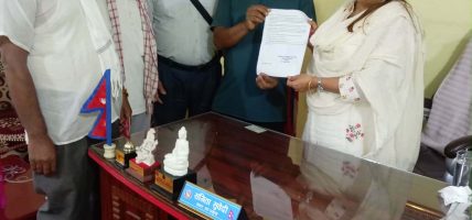 भविष्य अनिश्चित र अन्यौलपूर्ण तुल्याइदिएको भन्दै क्रान्तिकारी सुकुम्बासी संघले दियो पाँच बुँदे माग पूरा गर्न चेतावनी