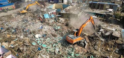 नवउदारवादी आर्थिक नीति र जबर्जस्त विस्थापित नेपालका भूमिहीन सुकुम्बासी नवउदारवादी आर्थिक नीति र जबर्जस्त विस्थापित नेपालका भूमिहीन सुकुम्बासी