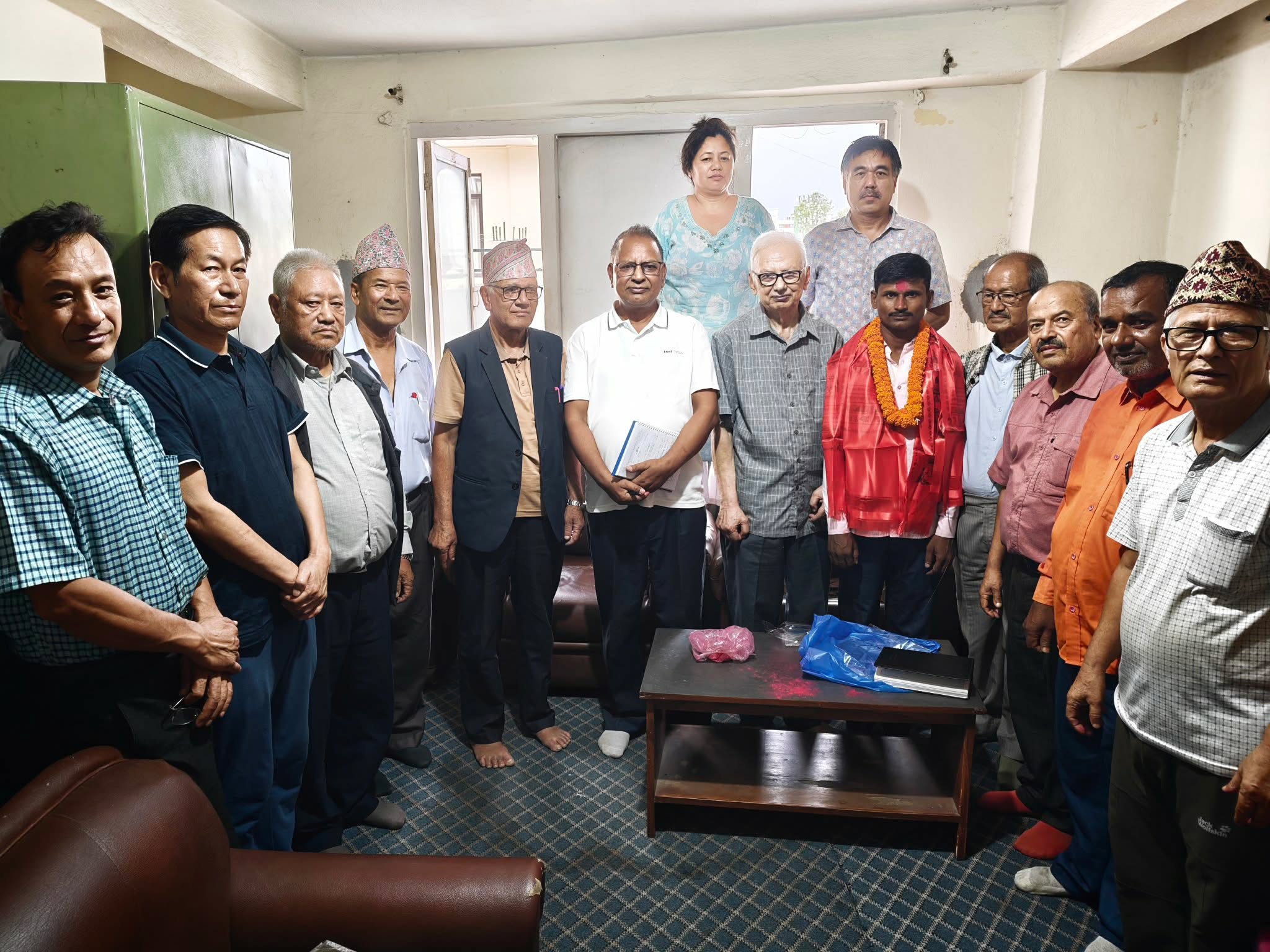 जेलबाट रिहा भएका यादवलाई पार्टी कार्यालयमा गरियो स्वागत