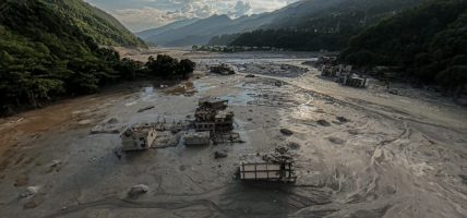 बेत्रावतीको मिनी मार्ट एकैघरबाट निकालियो २४ शव